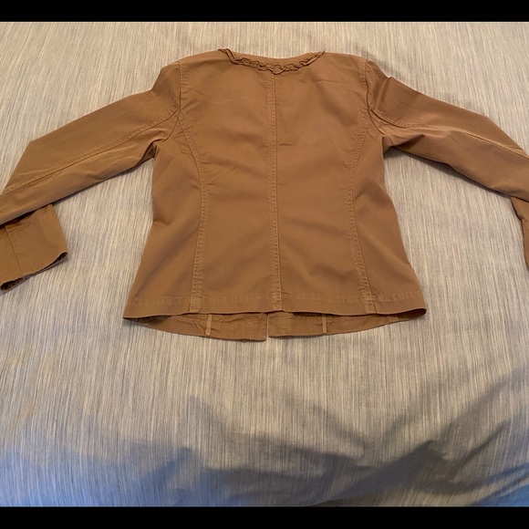 Adorable J Crew chino jacket - Picture 2 of 13